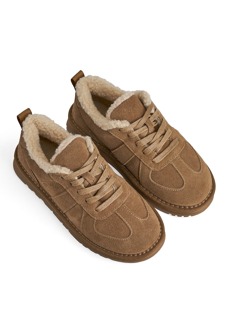 Кеди з хутром жіночі