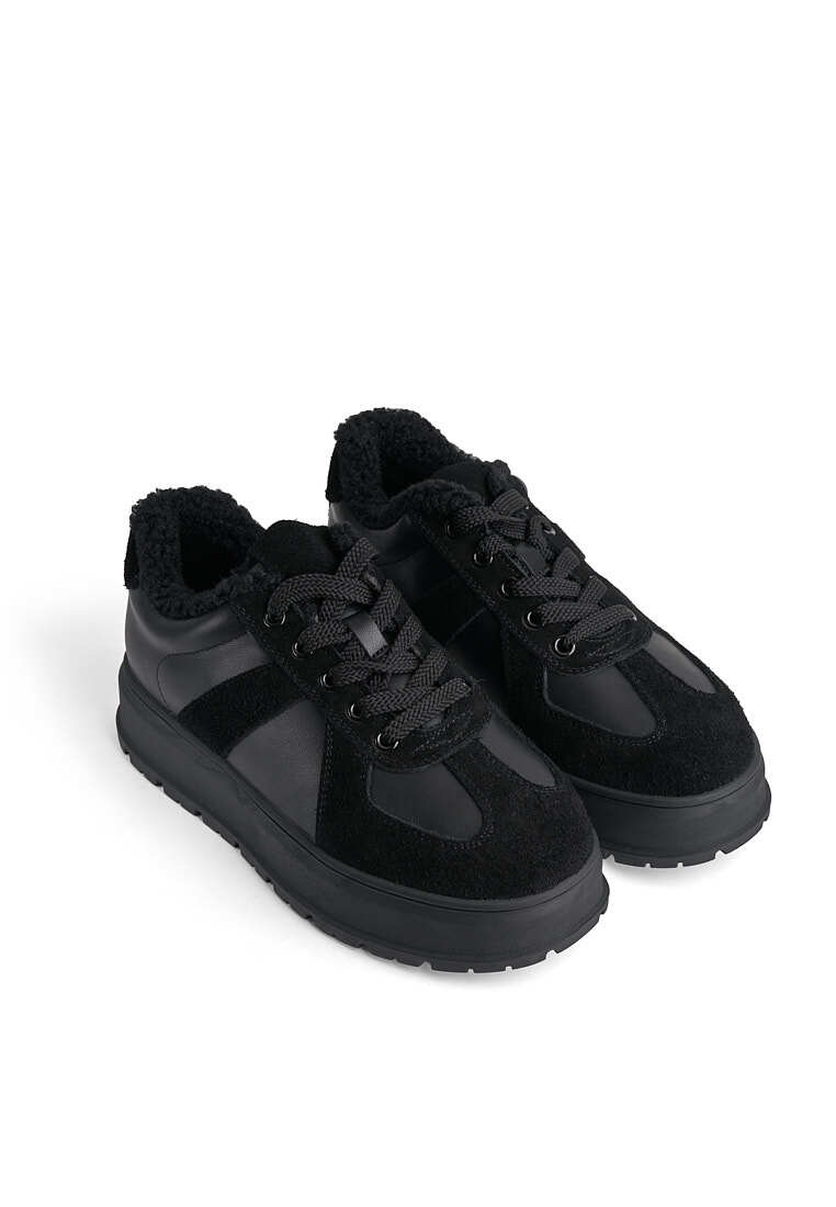 Кеди з хутром жіночі