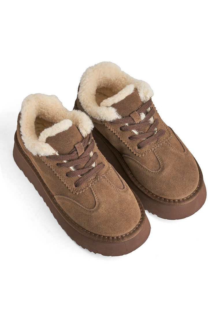 Кеди з хутром жіночі