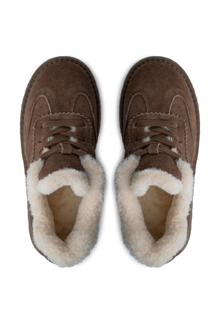 Кеди з хутром жіночі