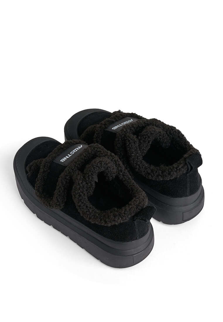 Кеди з хутром жіночі