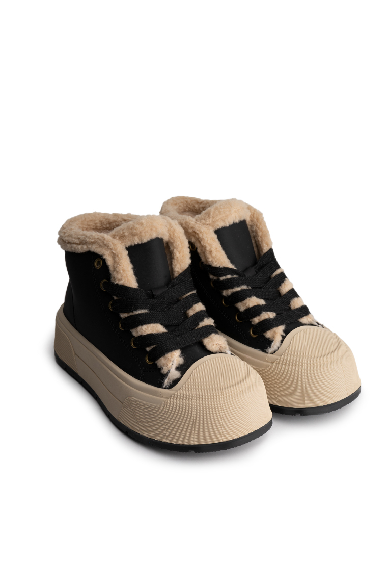 Кеди з хутром жіночі