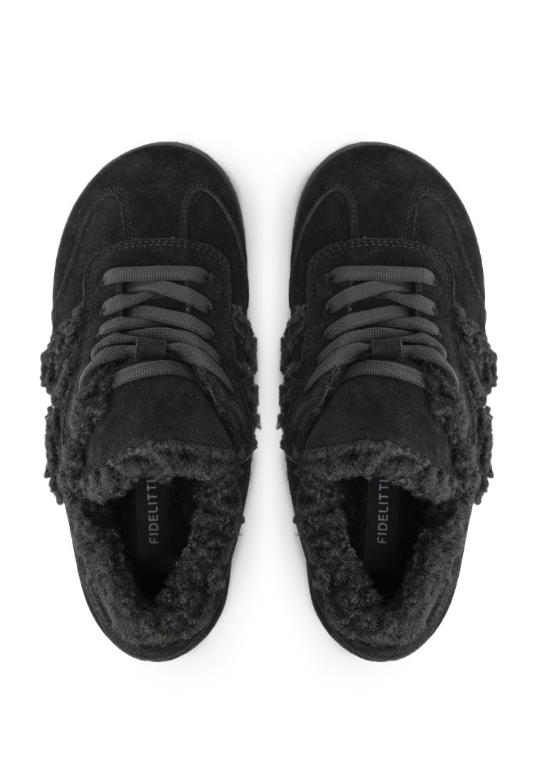 Кеди з хутром жіночі