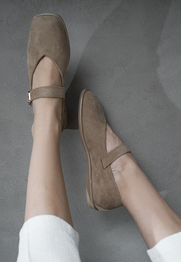 Балетки жіночі