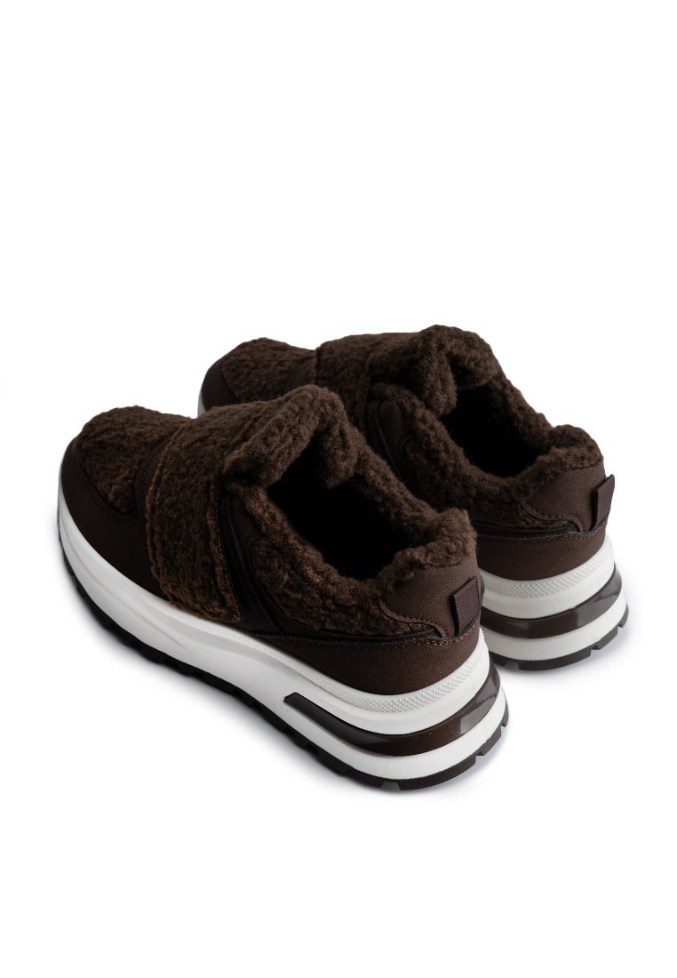 Кросівки з хутром жіночі