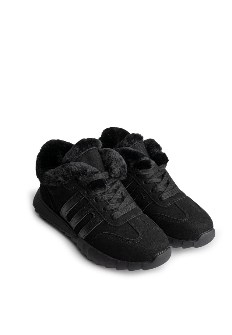 Кросівки зимові жіночі