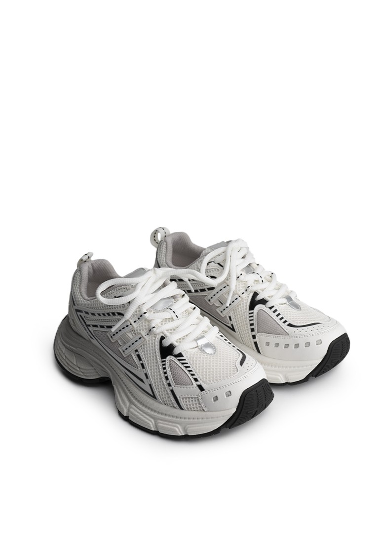 Кросівки шкіряні жіночі