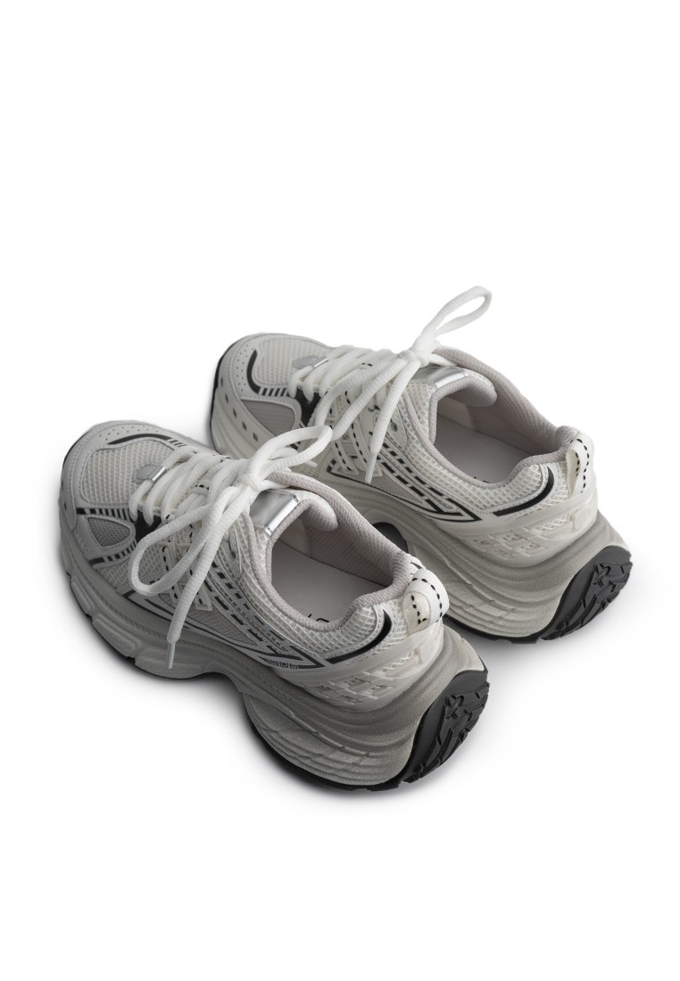 Кросівки шкіряні жіночі