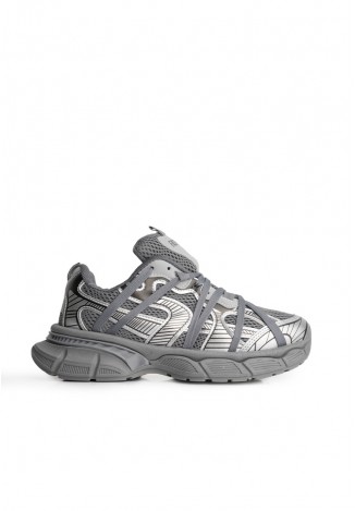 Кросівки жіночі