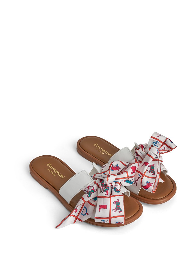 Шльопанці шкіряні жіночі