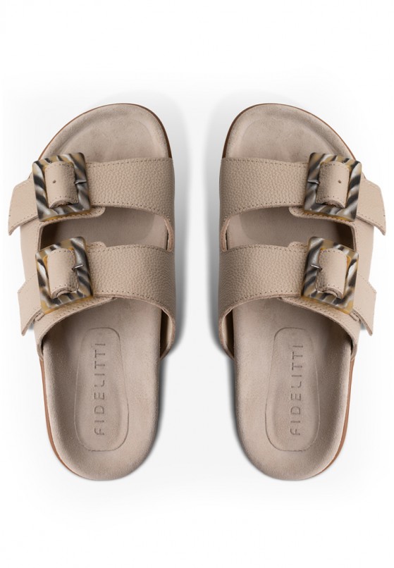 Шльопанці шкіряні жіночі Vzuttya.UA