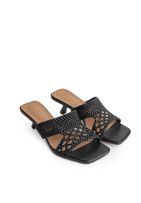 Босоніжки жіночі на підборах Vzuttya.UA