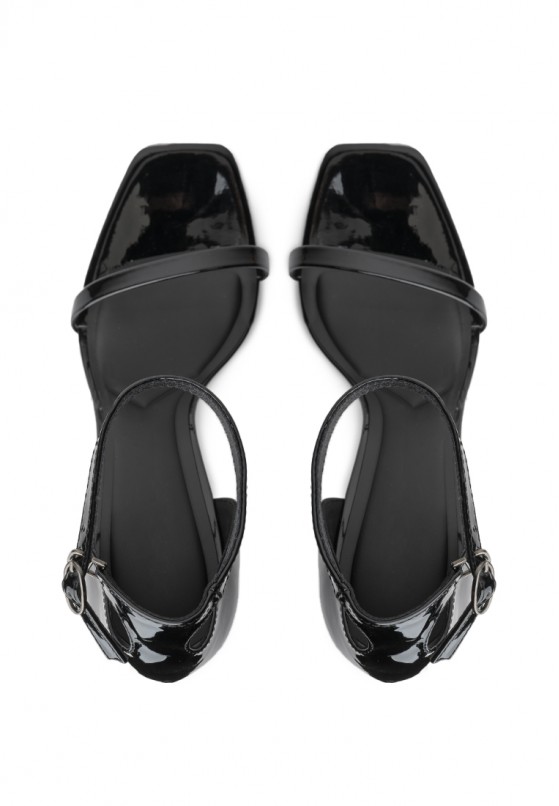 Босоніжки жіночі на підборах Vzuttya.UA