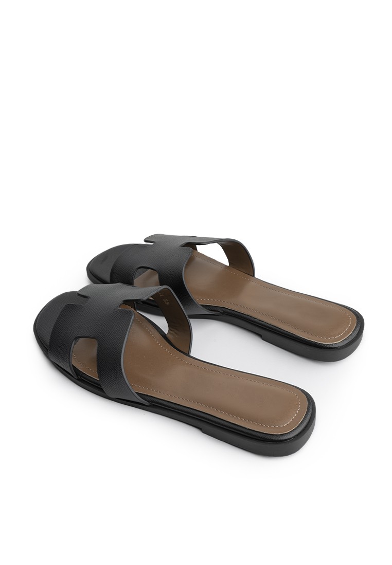 Шльопанці жіночі