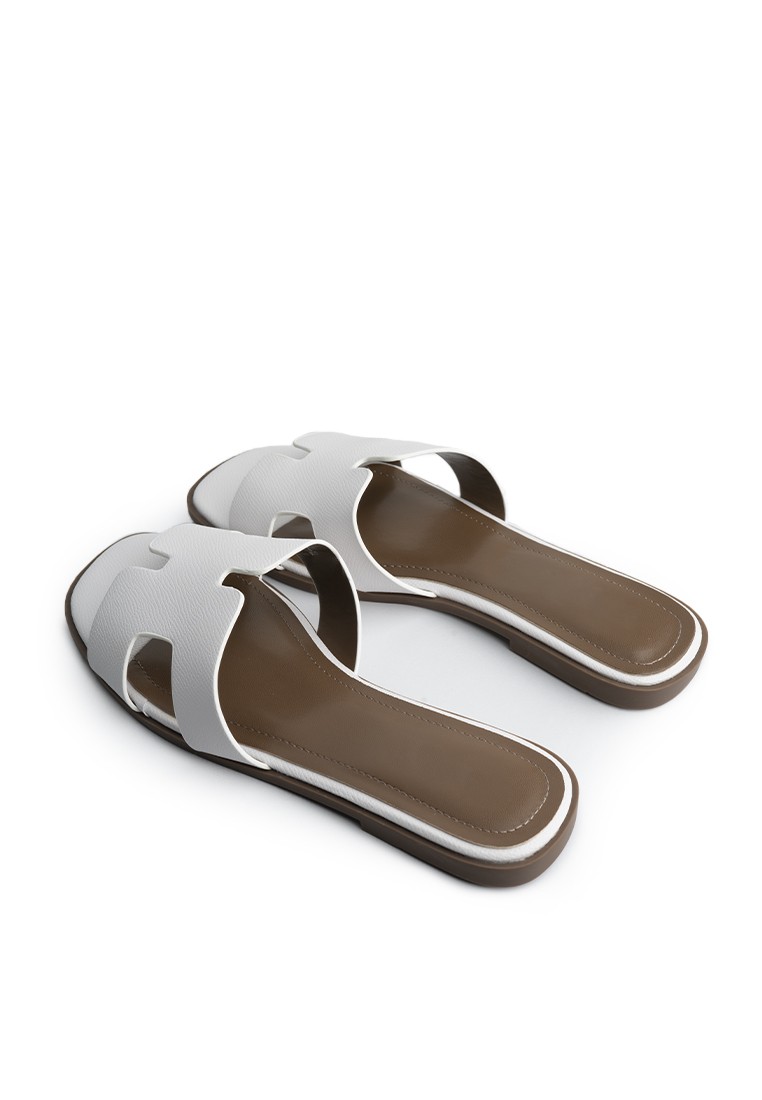 Шльопанці жіночі