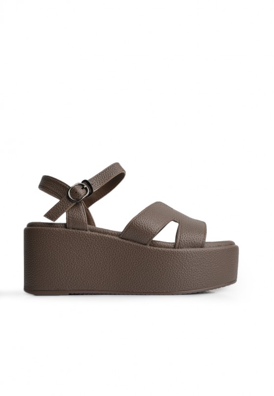 Босоніжки жіночі на танкетці Vzuttya.UA