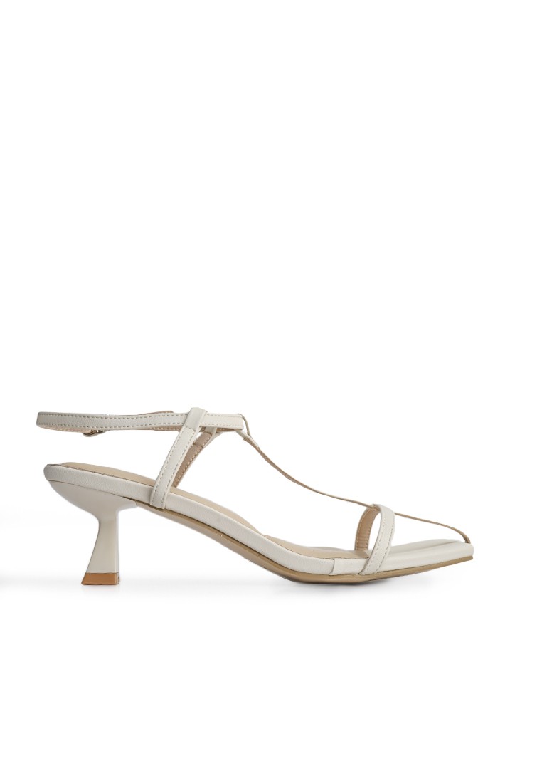 Босоніжки жіночі на підборах