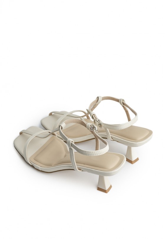 Босоніжки жіночі на підборах Vzuttya.UA