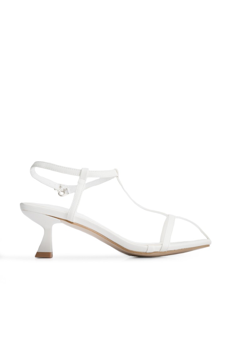 Босоніжки жіночі на підборах