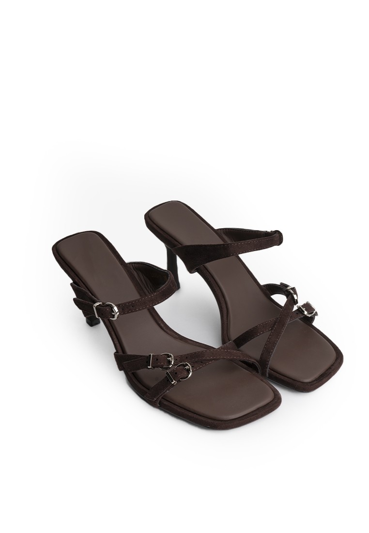 Босоніжки жіночі на підборах