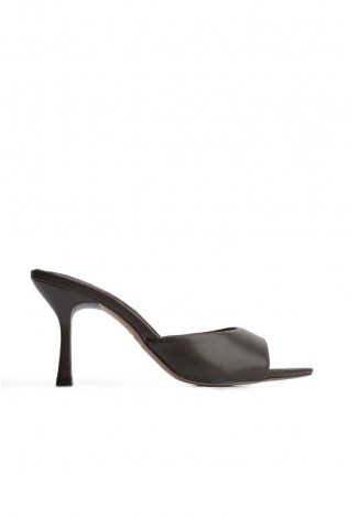 Мюлі жіночі на підборах Fidelitti