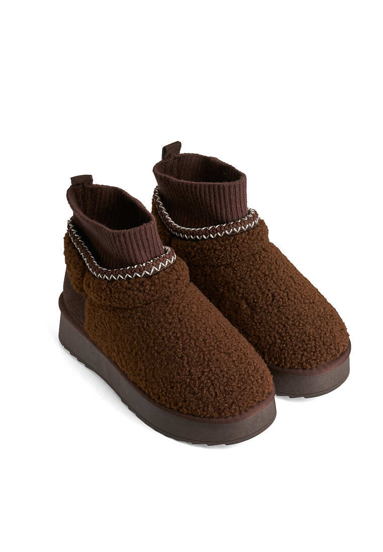 Уггі з хутром жіночі