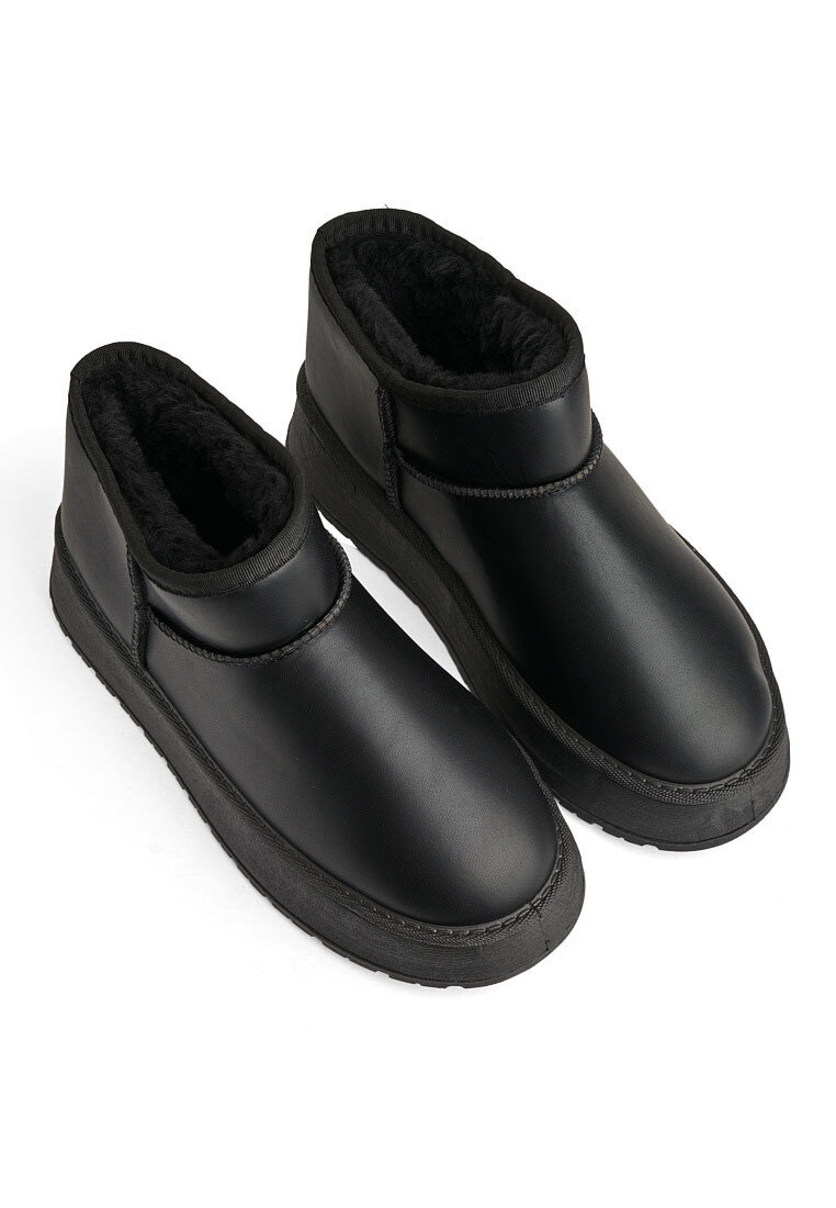 Уггі з хутром жіночі