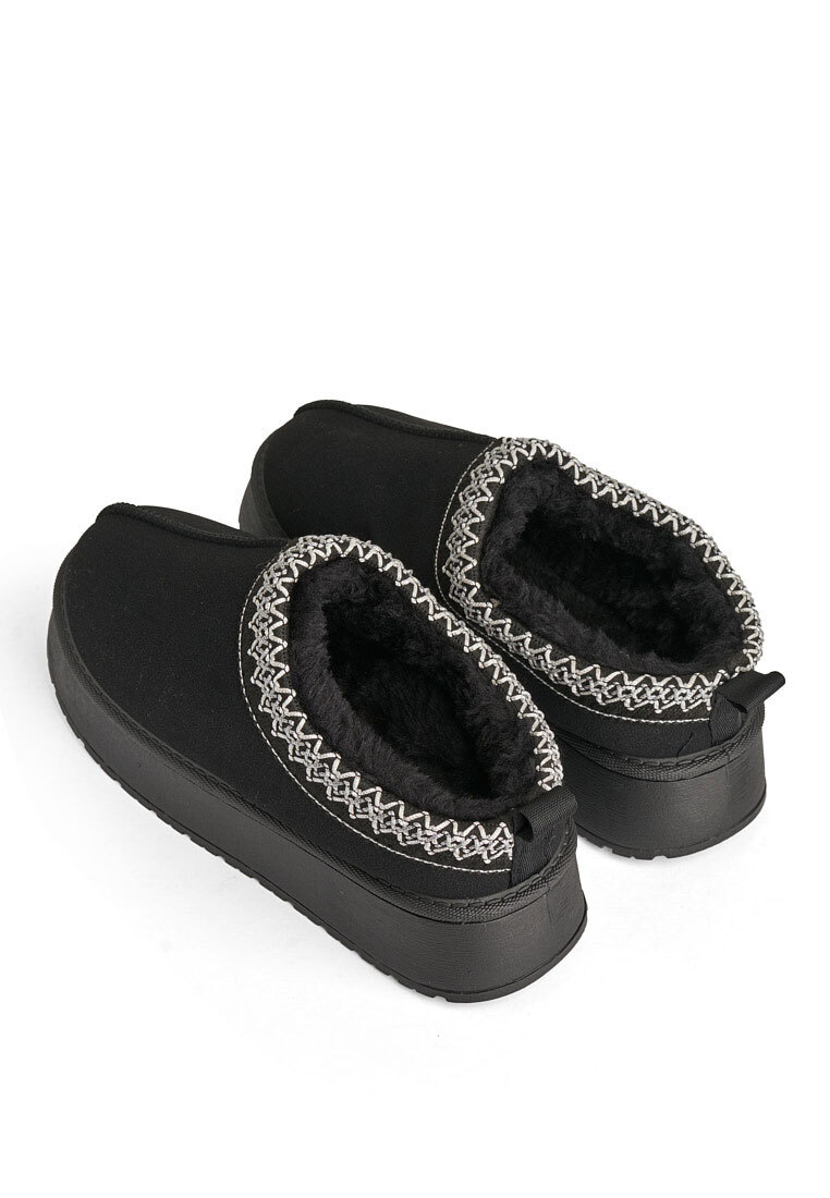 Уггі з хутром жіночі