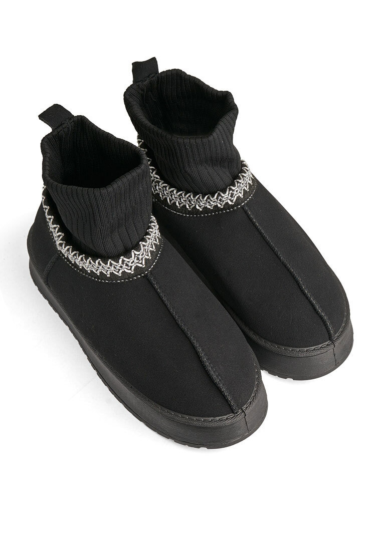 Уггі з хутром жіночі